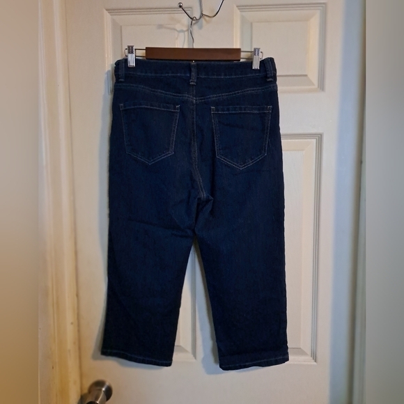 Gloria Vanderbilt size 10 jeans - Picture 4 of 7